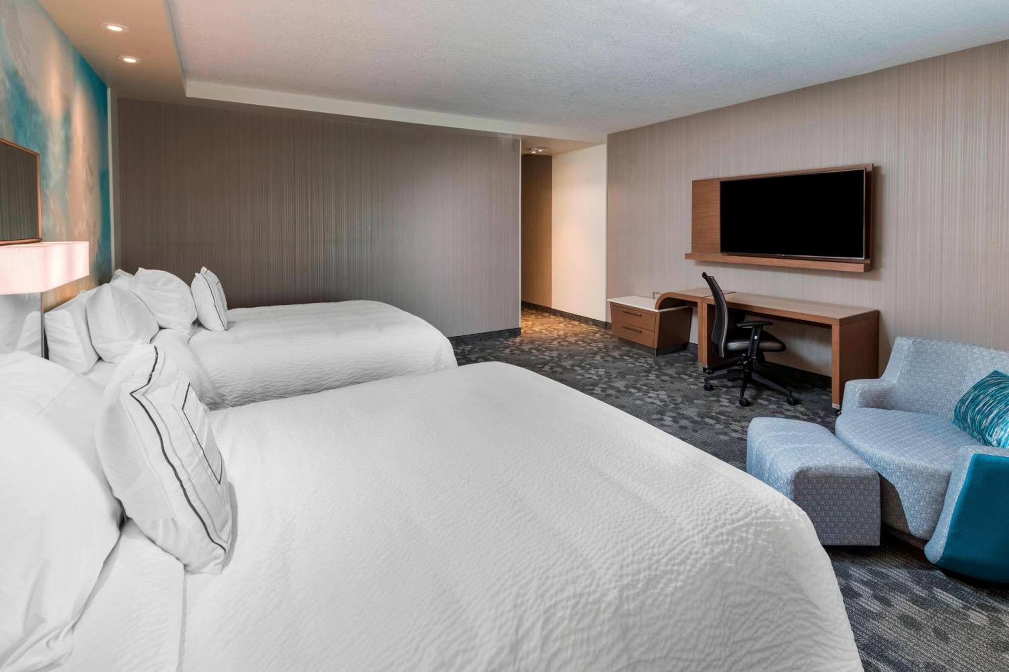 Hotel Courtyard By Marriott Tampa Northwest/Veterans Expressway West Chase Esterno foto
