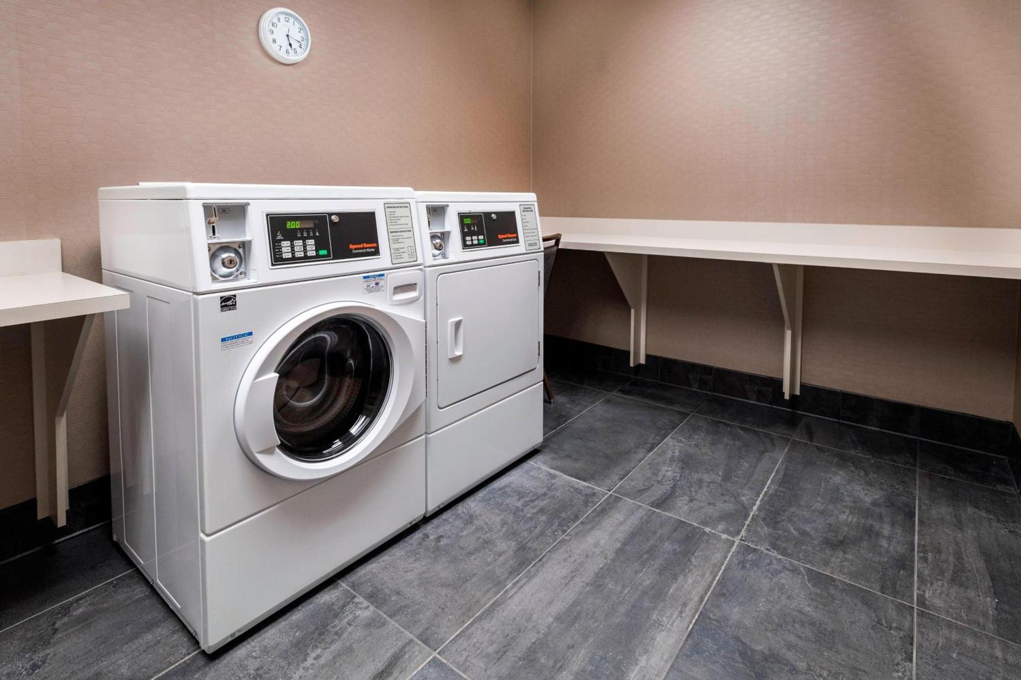 Hotel Courtyard By Marriott Tampa Northwest/Veterans Expressway West Chase Esterno foto